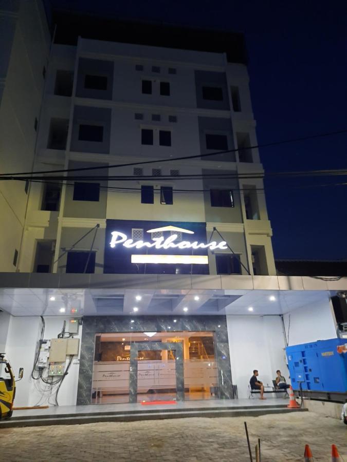 Отель Ams Penthouse Джакарта Экстерьер фото